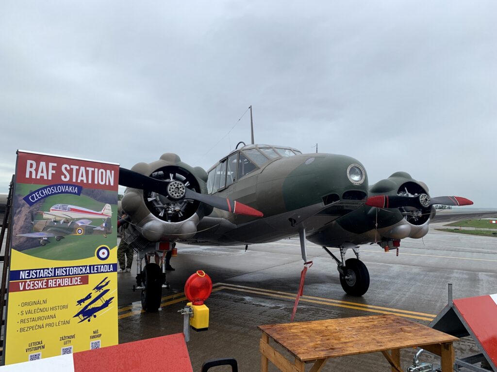 Avro Anson - Aviatická pouť 2025 Pardubice